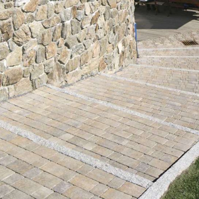 Viastein Vieto Mistro térkő Viastein Vieto Mistro térkő